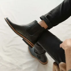 Nisolo Men's All-Weather Chelsea Boot - Black