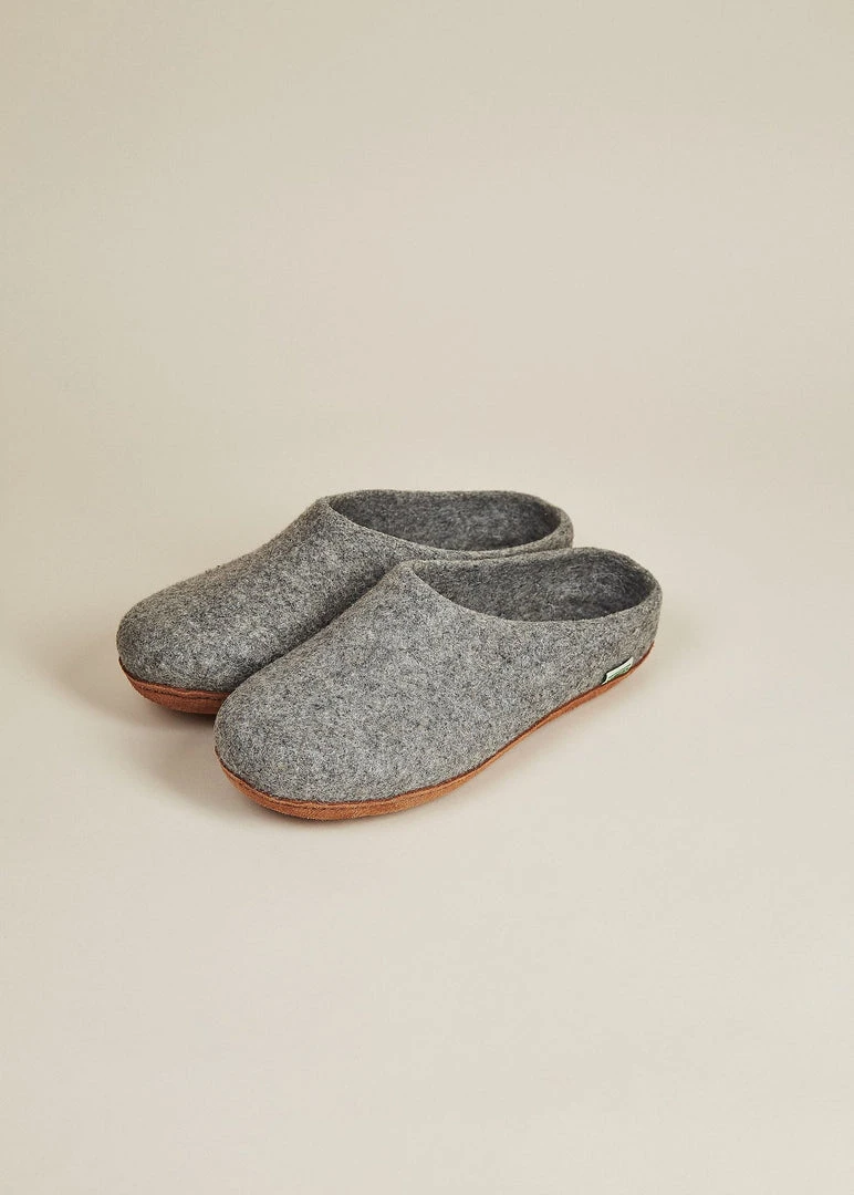 Kyrgies Best Sellers Men's Molded Sole Low Back Wool Slippers - Gray 7 Kyrgies Best Sellers Men's Molded Sole Low Back Wool Slippers - Gray