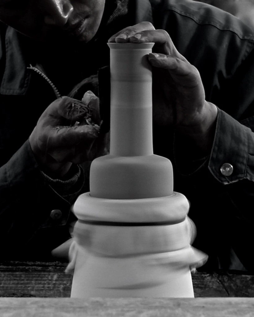 Middle Kingdom Revolver Porcelain Vase Home Goods 9 Middle Kingdom Revolver Porcelain Vase Home Goods