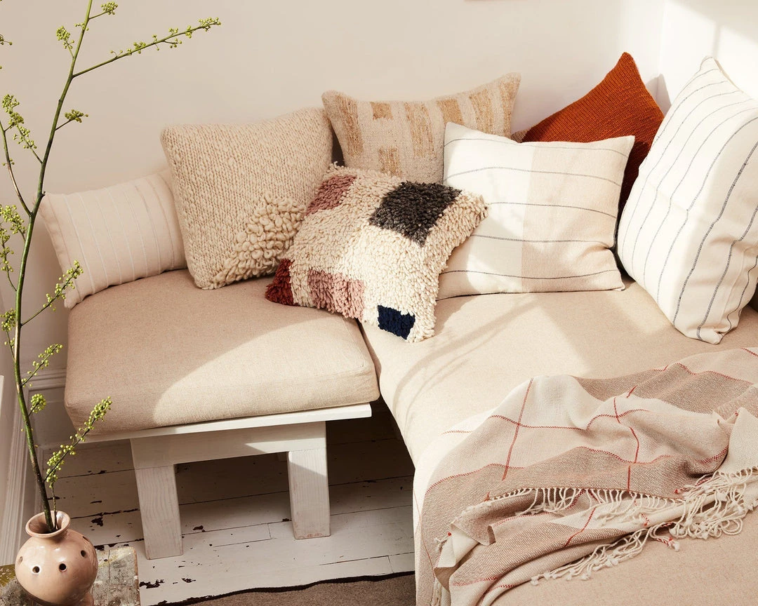 Minna Formas Shag Pillow Handcrafted 4 Minna Formas Shag Pillow Handcrafted