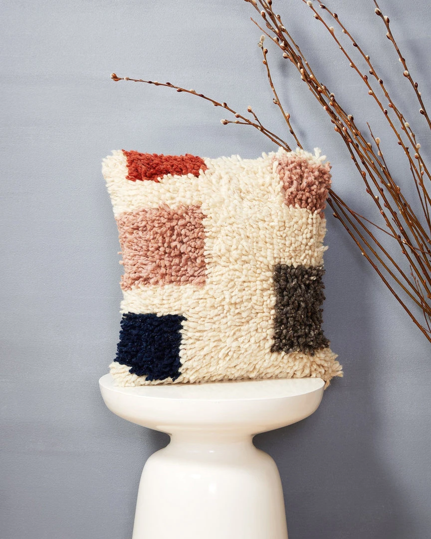 Minna Formas Shag Pillow Handcrafted 5 Minna Formas Shag Pillow Handcrafted