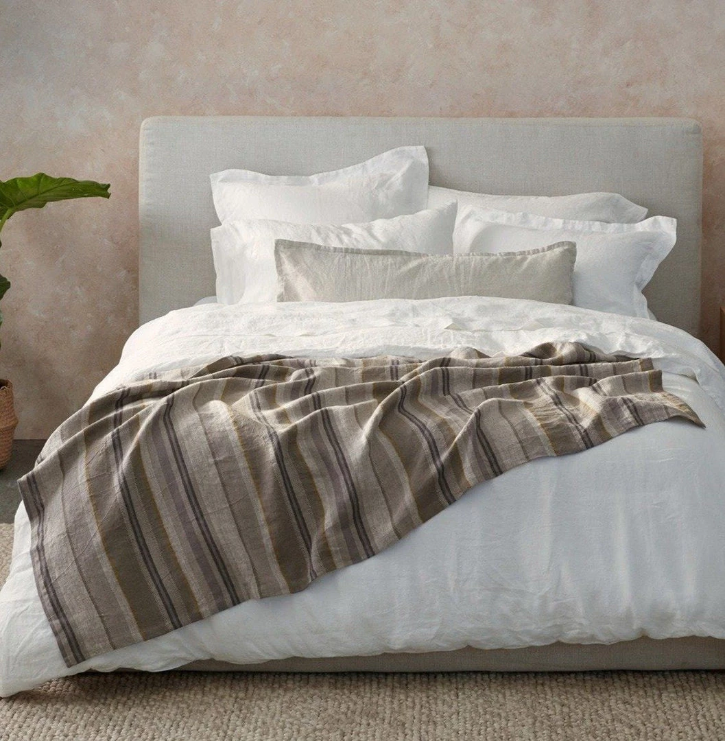 Coyuchi Mojave Linen Blanket - Gray 4 Coyuchi Mojave Linen Blanket - Gray