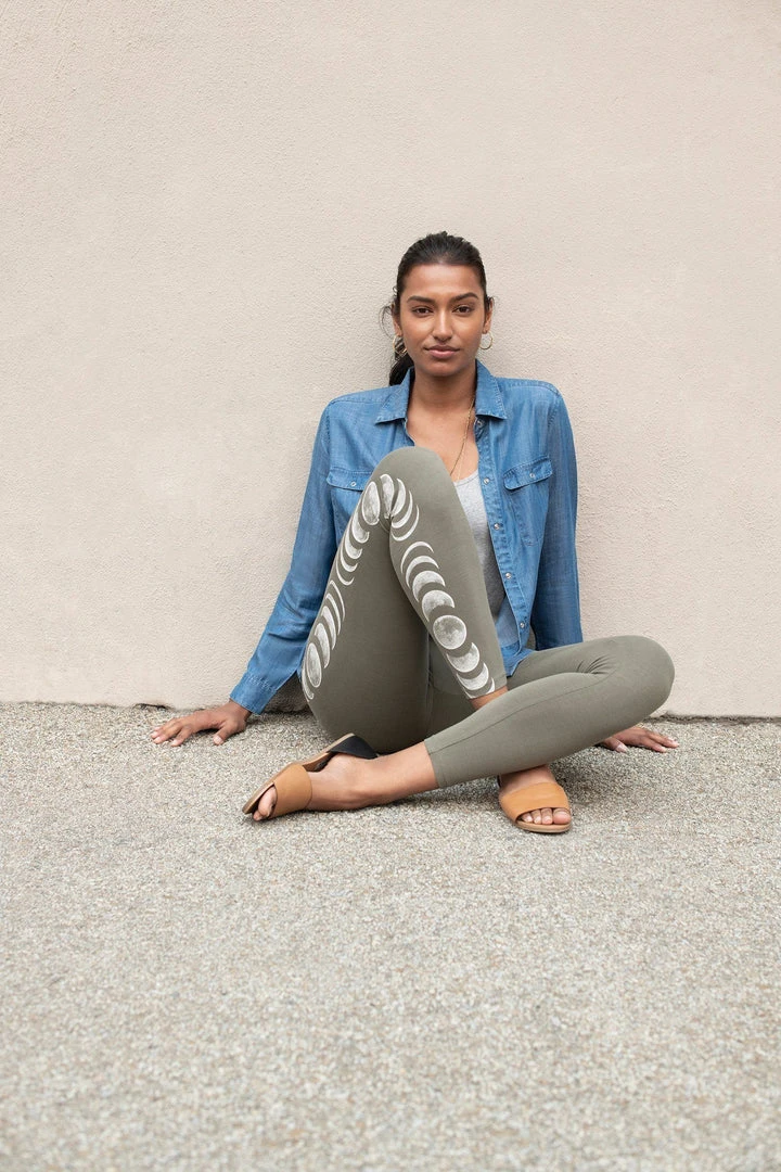 Synergy Organic Clothing Moon Phases Basic Legging - Kalamata 4 Synergy Organic Clothing Moon Phases Basic Legging - Kalamata