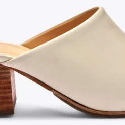 Nisolo All-Day Heeled Mule - Bone
