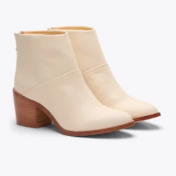 Nisolo Dari Boot - Bone