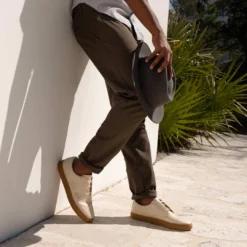 Nisolo Men's Diego Low Top Sneaker - Bone + Gum