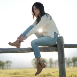 Nisolo Everyday Chelsea Boot - Almond Best Sellers