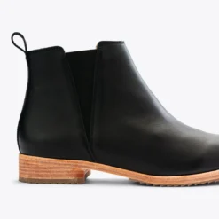 Nisolo Best Sellers Everyday Chelsea Boot - Black