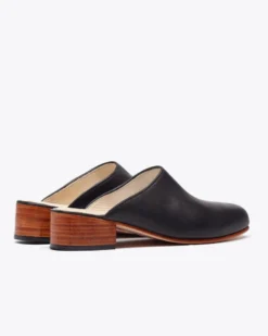 Nisolo Mariella Mule - Black