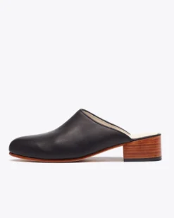 Nisolo Mariella Mule - Black