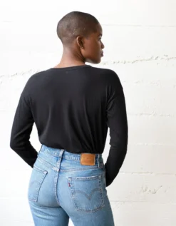 WVN No. 04 Long Sleeve Tee Best Sellers