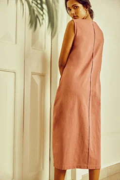 No Nasties Clothing Ash Rose Barrel Midi Dress