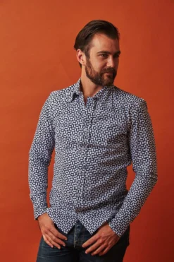 Passion Lilie Men's Hex Flex Button Down Shirt