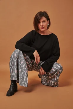 Passion Lilie Spinnaker Gray Pants Clothing