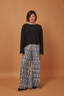 Passion Lilie Spinnaker Gray Pants Clothing