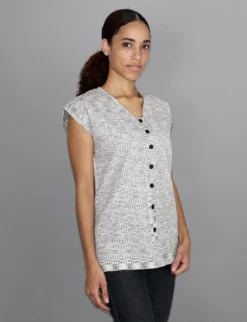Passion Lilie Timeless Button-Up Shirt - Gray