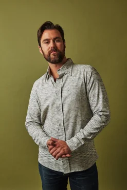 Passion Lilie Men's Timeless Button Down Shirt - Gray