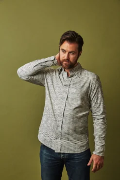 Passion Lilie Men's Timeless Button Down Shirt - Gray