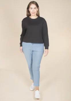 Poplinen Clothing Cindy Crop Pocket Tee - Black