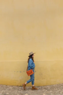 Purse & Clutch Mexican Leather Crossbody - Russet Brown Accessories