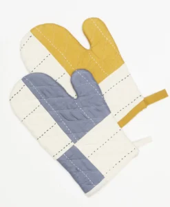 Anchal Quilted Oven Mitt
