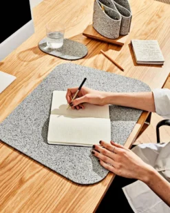 Slash Objects R2 Recycled Rubber Deskmat - Gris