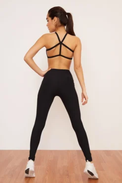 Wolven Recycled Pyramid Top - Onyx