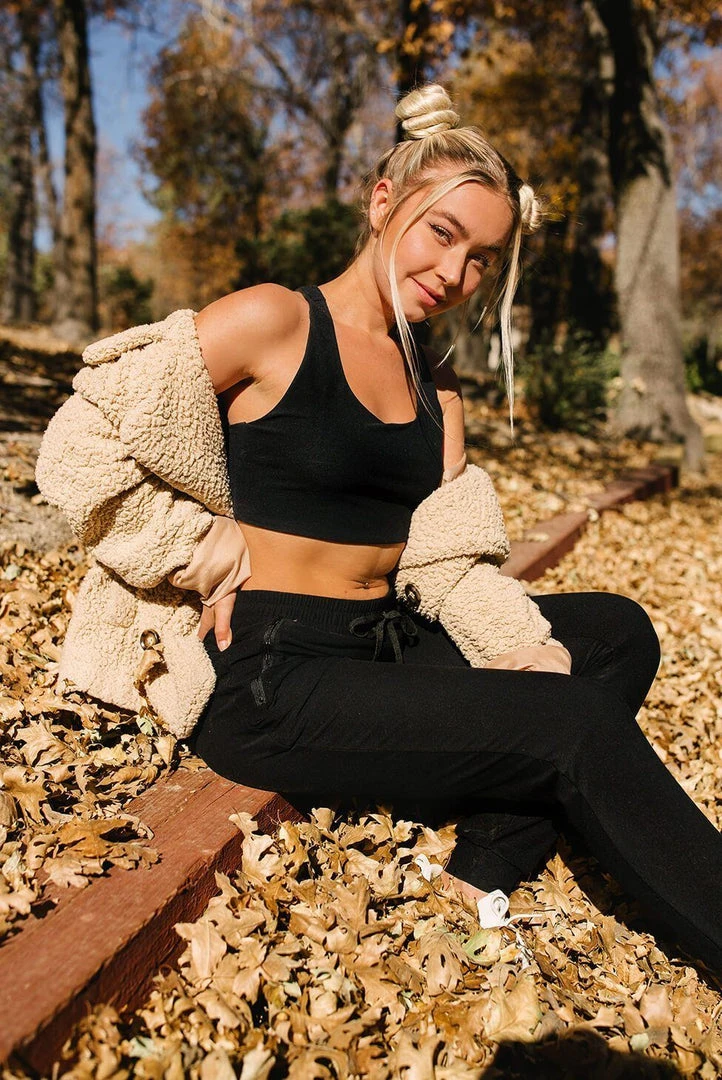 Wolven Recycled Yoga Top - Onyx Activewear + Athleisure 5 Wolven Recycled Yoga Top - Onyx Activewear + Athleisure