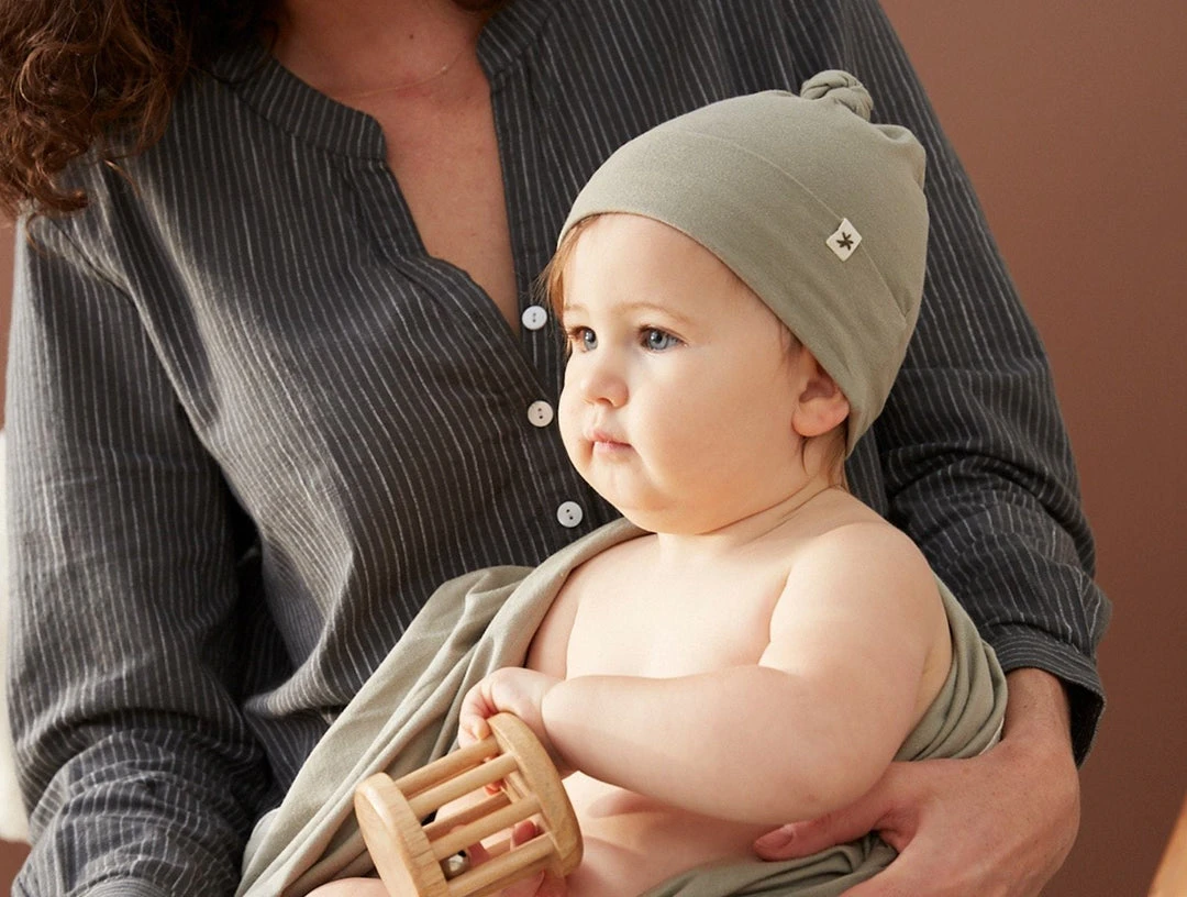 Coyuchi Remi Baby Blanket + Beanie Set - Laurel 5 Coyuchi Remi Baby Blanket + Beanie Set - Laurel