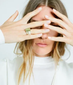 Rose & Fitzgerald Layered Horn Ring 10 Rose & Fitzgerald Layered Horn Ring