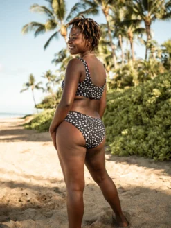 Sensi Graves Tabitha Reversible Recycled Swim Top 16 Sensi Graves Tabitha Reversible Recycled Swim Top