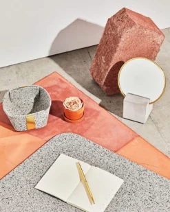 Slash Objects Made In USA Slash Mirror - Gris