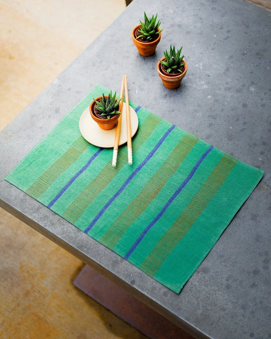 Soil To Studio Kitchen + Dining Arundhati Linen Placemat - Forest Green 3 Soil To Studio Kitchen + Dining Arundhati Linen Placemat - Forest Green