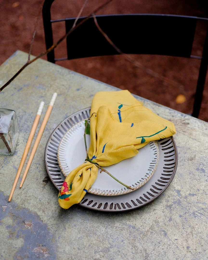 Soil To Studio Zeenat Linen Napkin Set - Dandelion BIPOC Owned 4 Soil To Studio Zeenat Linen Napkin Set - Dandelion BIPOC Owned