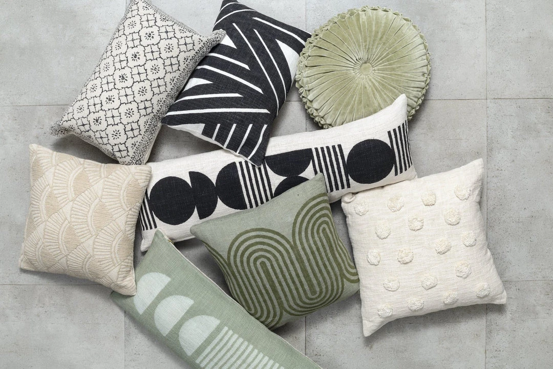 Casa Amarosa Stripe Sky Throw Pillow Cover - Black 4 Casa Amarosa Stripe Sky Throw Pillow Cover - Black