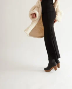 Coclico Tau Shearling Clog - Black