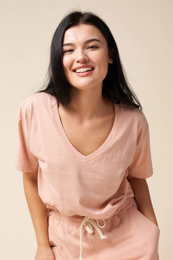 The Standard Stitch Clothing Relaxed V - Pale Pink 5 The Standard Stitch Clothing Relaxed V - Pale Pink