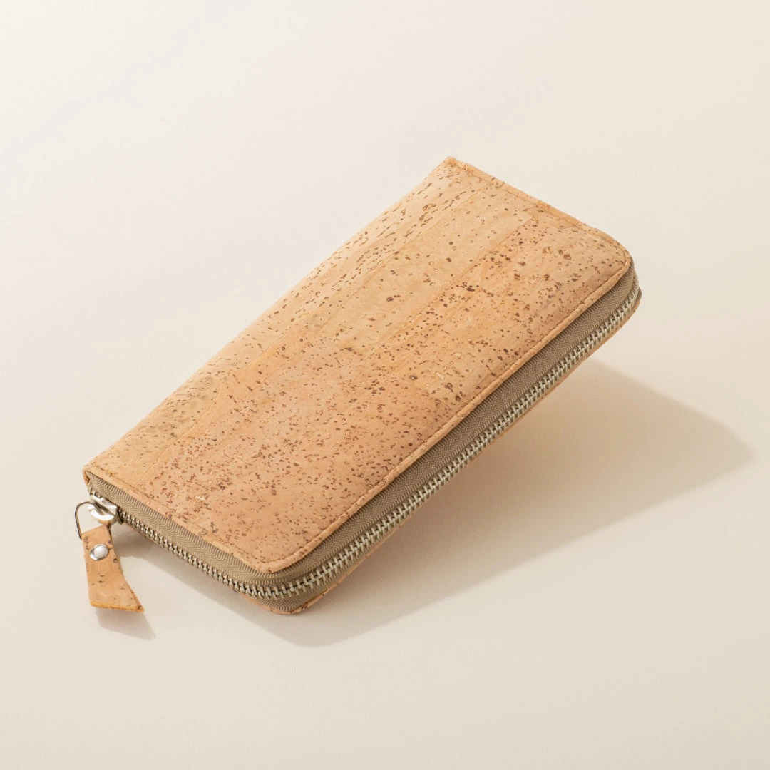 Tiradia Cork Accessories Just Enough Vegan Cork Wallet 6 Tiradia Cork Accessories Just Enough Vegan Cork Wallet