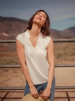 Valani Thavy Tencel Top - Cloud Dancer