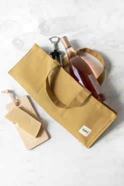 Aplat New Arrivals Vin Picnic Tote