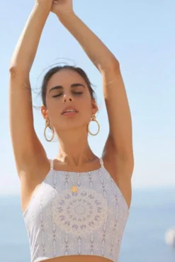 Wolven Crisscross Four-Way Recycled Top - Aquarius