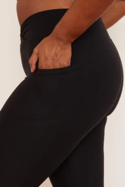 Wolven Recycled Crossover Pocket Legging - Onyx