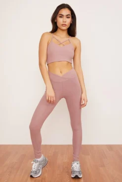 Wolven Activewear + Athleisure Recycled Crossover Pocket Legging - Salt