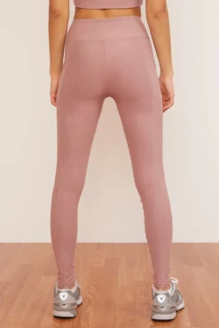 Wolven Activewear + Athleisure Recycled Crossover Pocket Legging - Salt 12 Wolven Activewear + Athleisure Recycled Crossover Pocket Legging - Salt