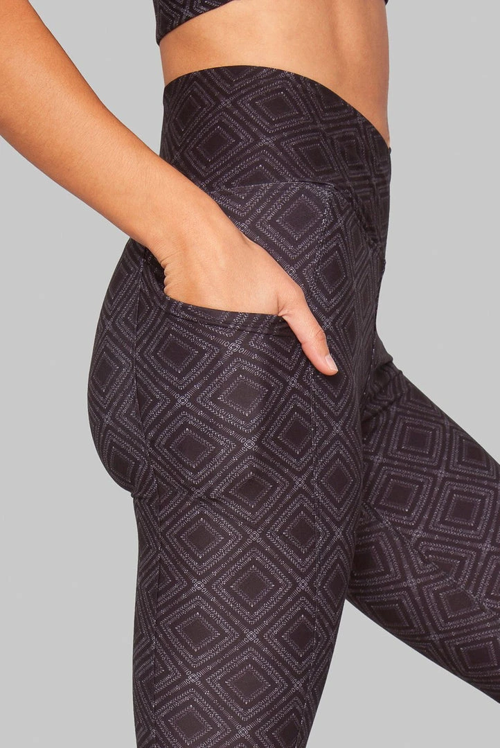 Wolven Activewear + Athleisure Crossover Recycled Legging With Pockets - Summit 10 Wolven Activewear + Athleisure Crossover Recycled Legging With Pockets - Summit