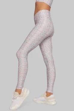 Wolven Crossover Recycled Ruched Legging - Riviera Activewear + Athleisure