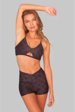 Wolven Crossover Recycled High-Waisted Short - Summit Activewear + Athleisure