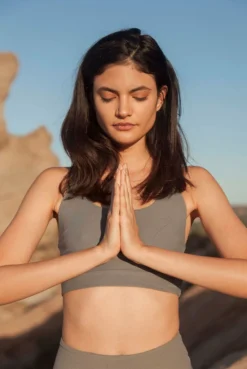 Wolven Activewear + Athleisure Recycled Yoga Top - Wolf Gray 14 Wolven Activewear + Athleisure Recycled Yoga Top - Wolf Gray