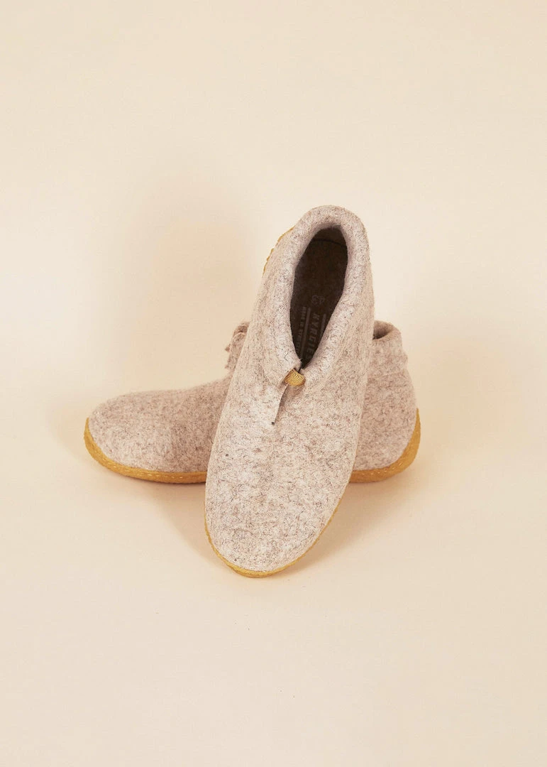 Kyrgies Shoes Women's Nomad Wool Slippers 6 Kyrgies Shoes Women's Nomad Wool Slippers