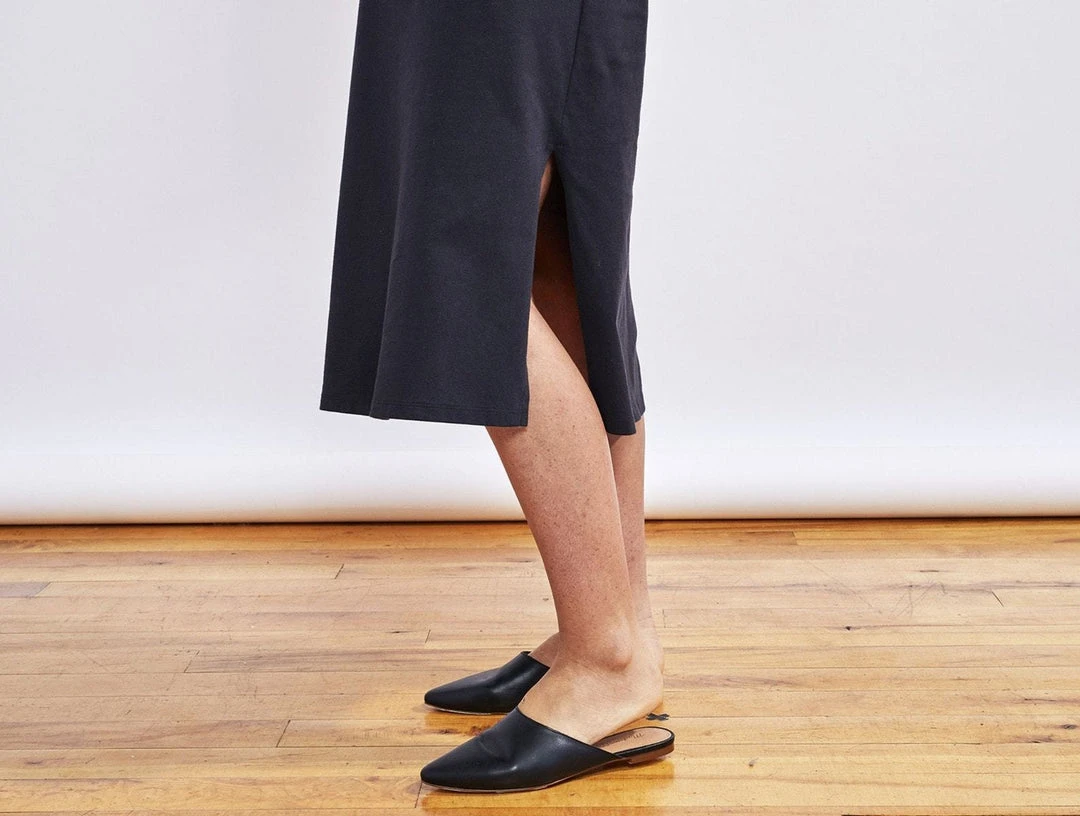 Coyuchi Pajamas + Loungewear Solstice Nightgown - Deep Graphite 5 Coyuchi Pajamas + Loungewear Solstice Nightgown - Deep Graphite